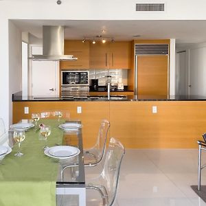 Two-Bedroom Apartment Balcony Sea View